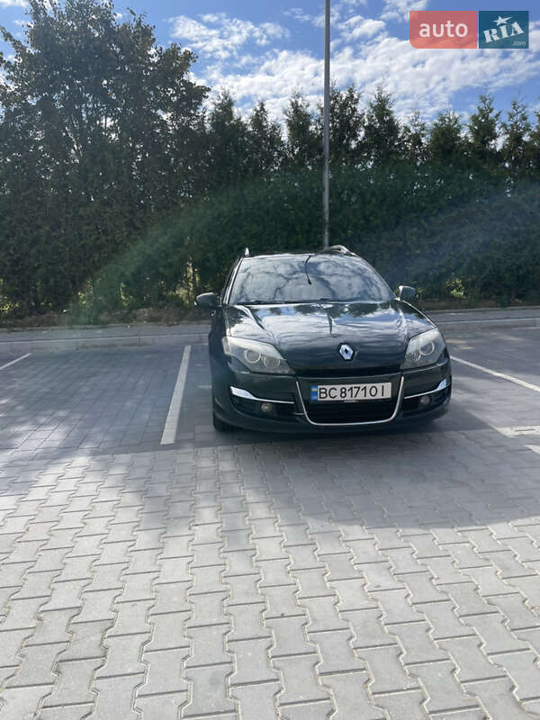 Универсал Renault Laguna 2012 в 