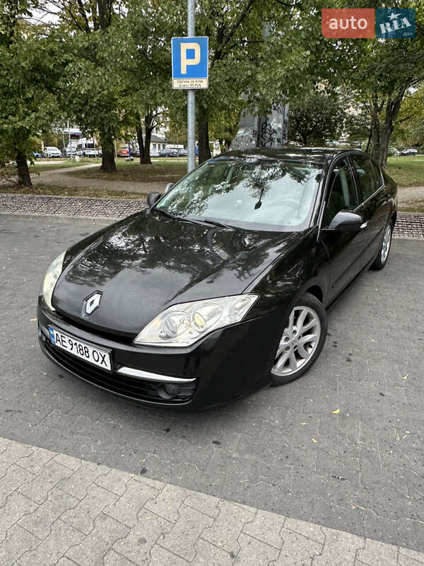 Ліфтбек Renault Laguna 2007 в 