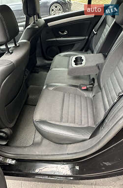 Ліфтбек Renault Laguna 2007 в 