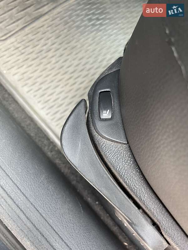 Универсал Renault Laguna 2004 в Новых Санжарах