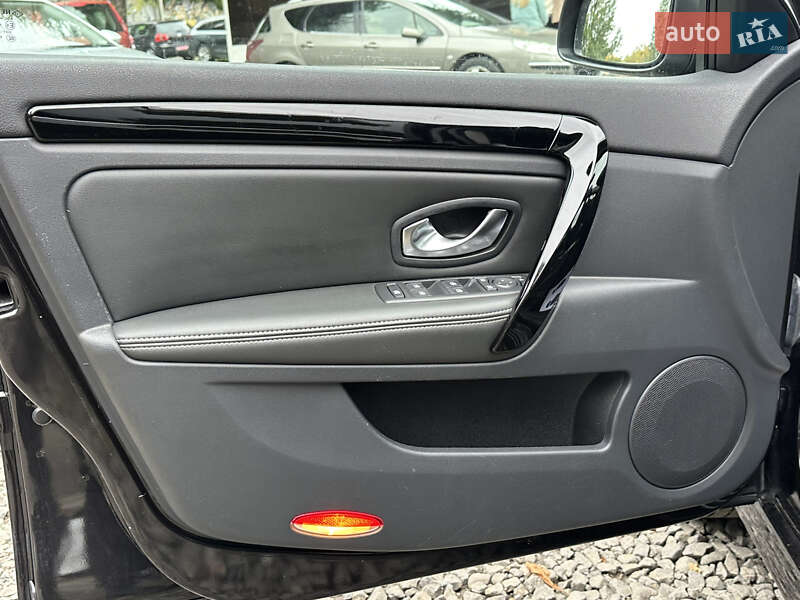 Универсал Renault Laguna 2012 в Луцке фото 11 Универсал Renault Laguna 2012 в Луцке