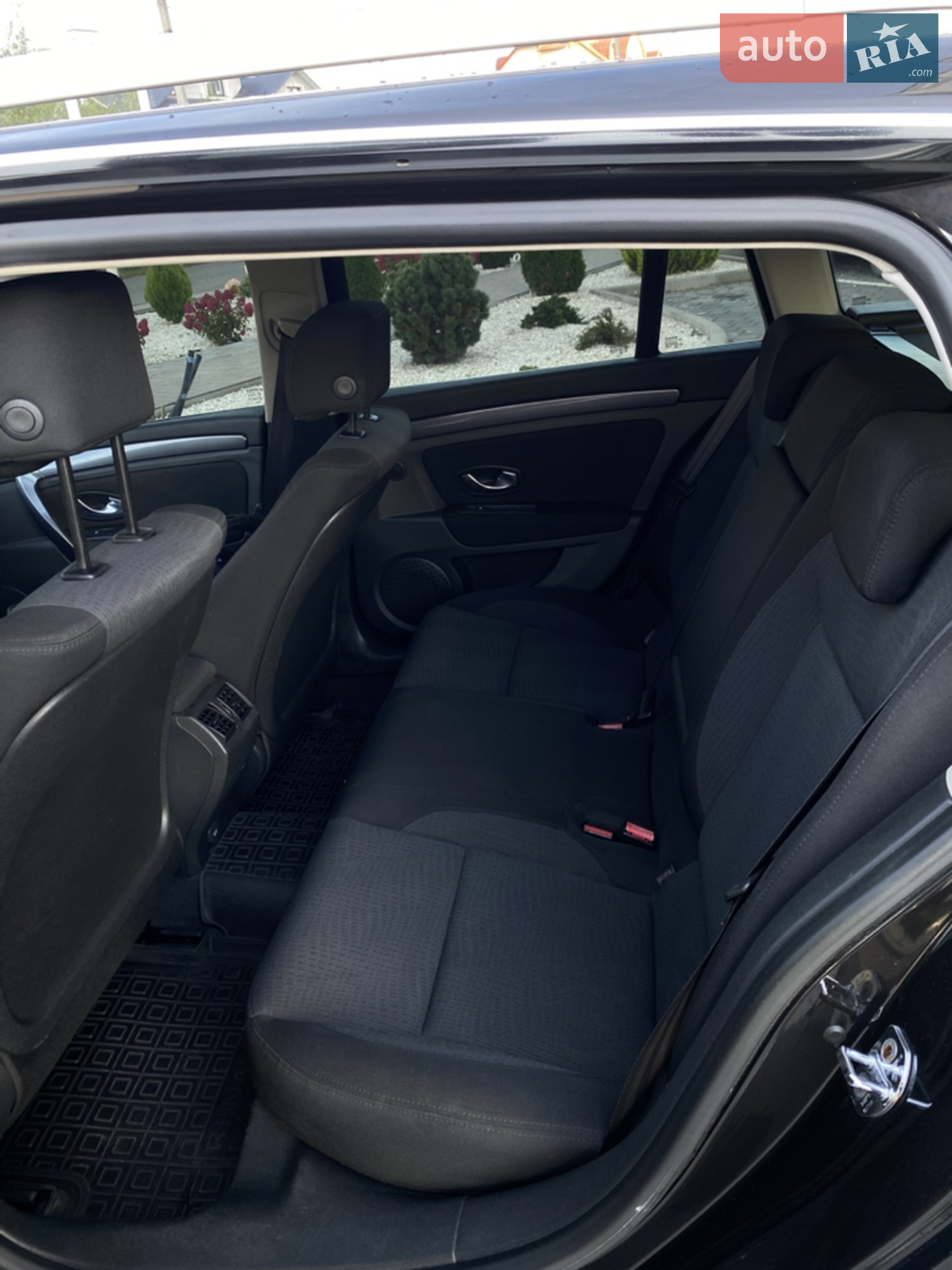 2010 Renault Laguna - мініатюра 13