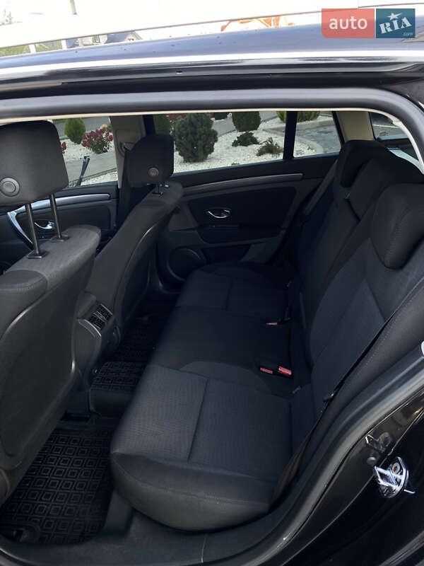 Універсал Renault Laguna 2010 в Трускавці