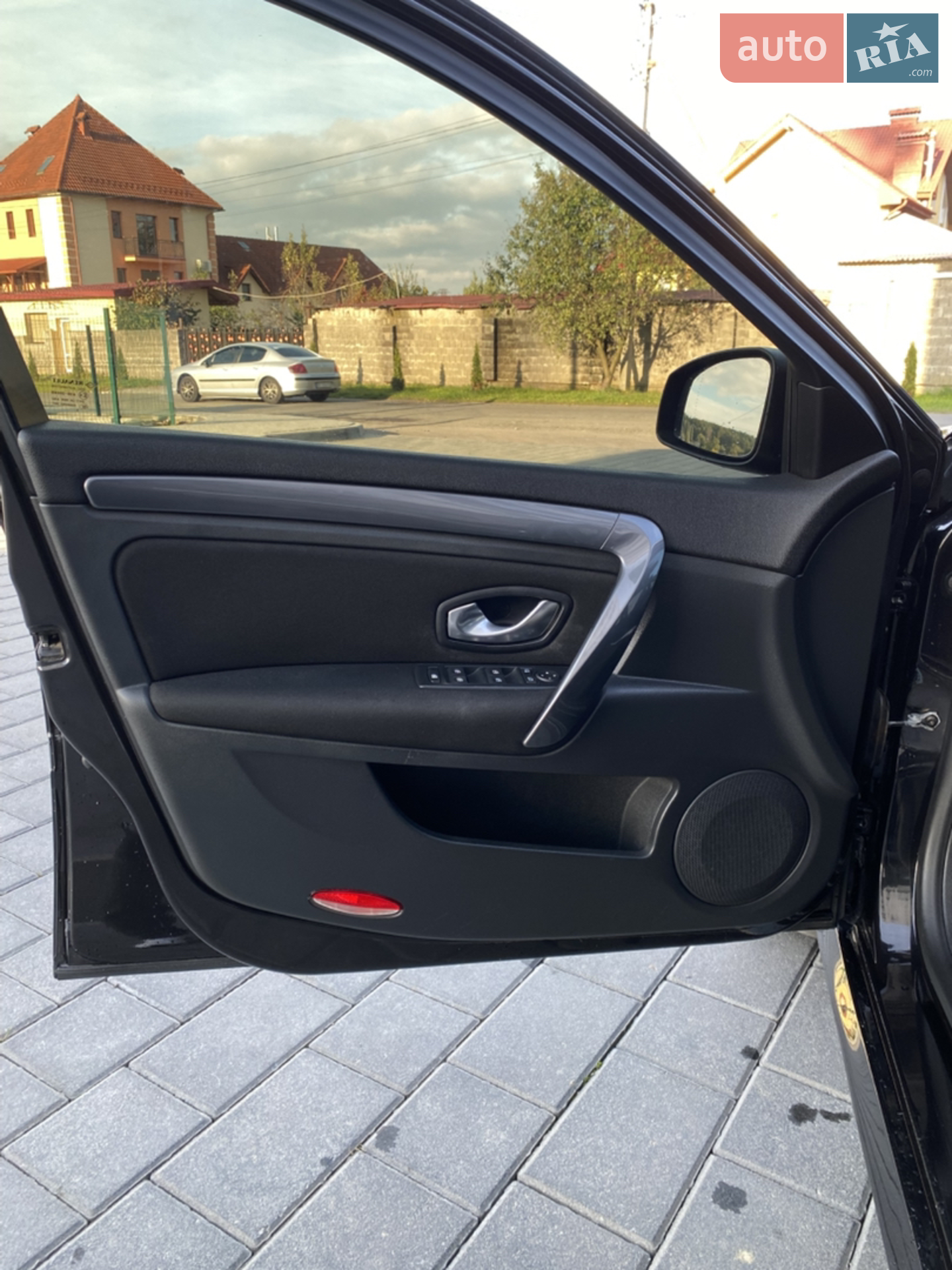 2010 Renault Laguna - мініатюра 16