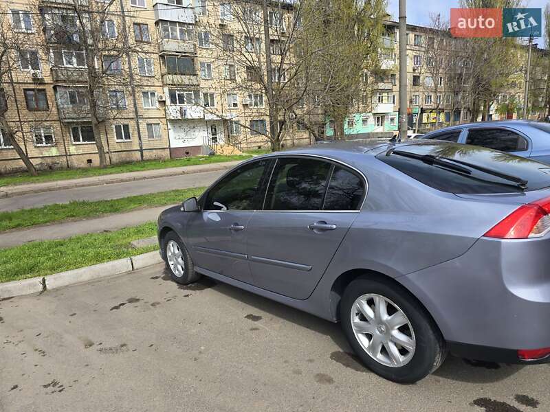 Ліфтбек Renault Laguna 2010 в Лозовій