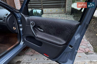 Универсал Renault Laguna 2003 в 