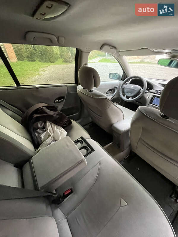 Універсал Renault Laguna 2002 в Новій Ушиці