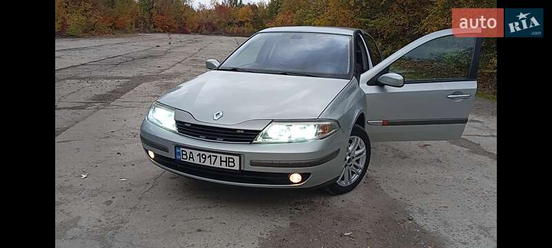 Ліфтбек Renault Laguna 2001 в Вільногірську