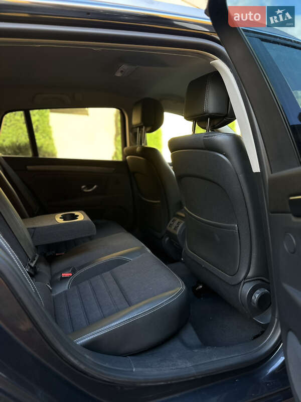 Универсал Renault Laguna 2010 в Луцке