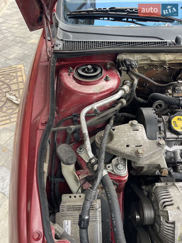 Универсал Renault Laguna 1998 в Одессе