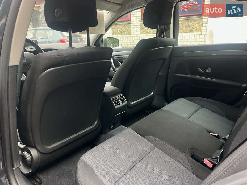 Ліфтбек Renault Laguna 2009 в Білій Церкві фото 19 Ліфтбек Renault Laguna 2009 в Білій Церкві