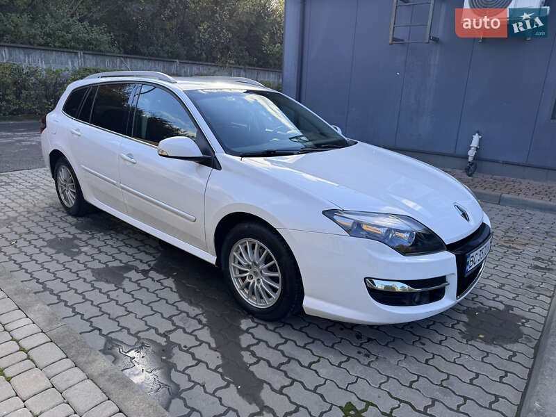 Универсал Renault Laguna 2011 в 