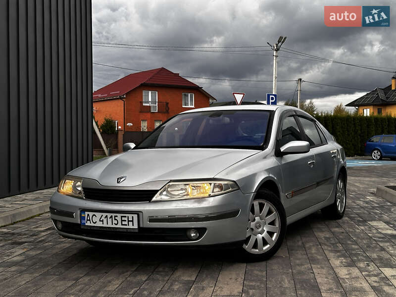Лифтбек Renault Laguna 2002 в Луцке