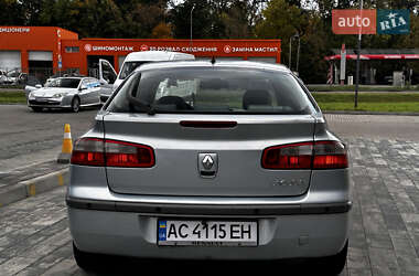 Лифтбек Renault Laguna 2002 в 