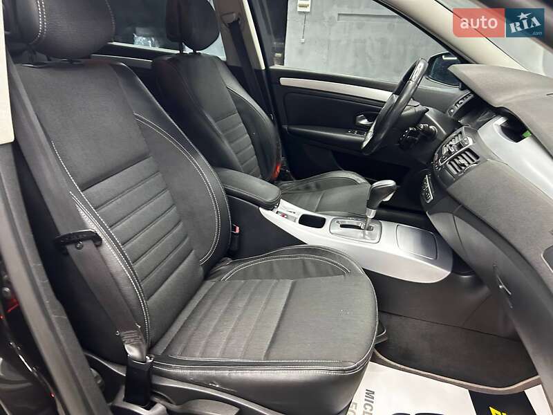 Универсал Renault Laguna 2007 в Черновцах