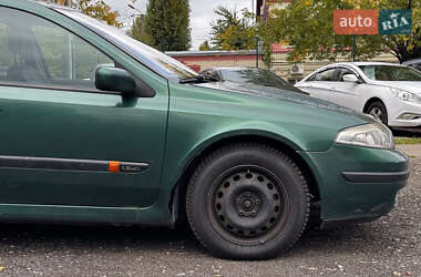 Лифтбек Renault Laguna 2001 в 