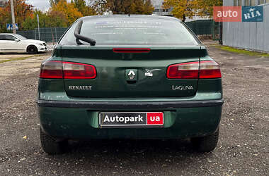Лифтбек Renault Laguna 2001 в 