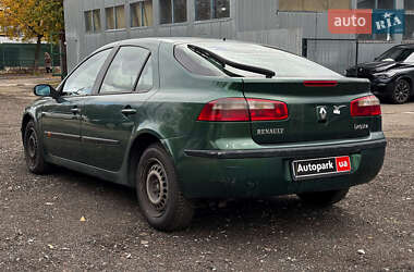 Лифтбек Renault Laguna 2001 в 