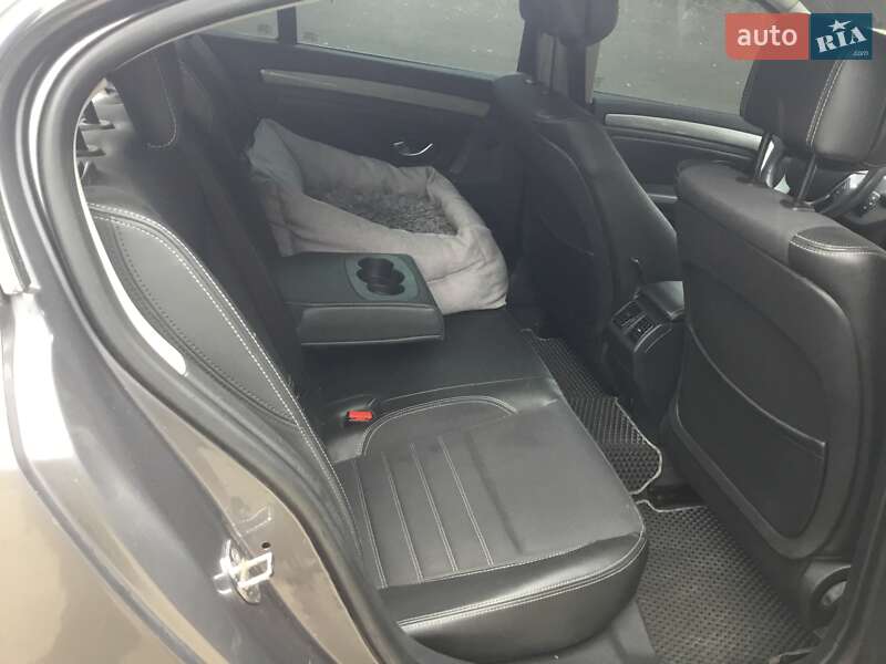 Лифтбек Renault Laguna 2012 в Киеве фото 60 Лифтбек Renault Laguna 2012 в Киеве