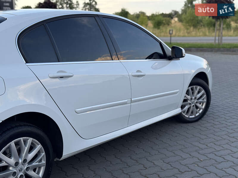 Лифтбек Renault Laguna 2014 в Коломые
