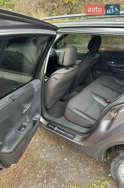 Универсал Renault Laguna 2005 в  фото 13 Универсал Renault Laguna 2005 в