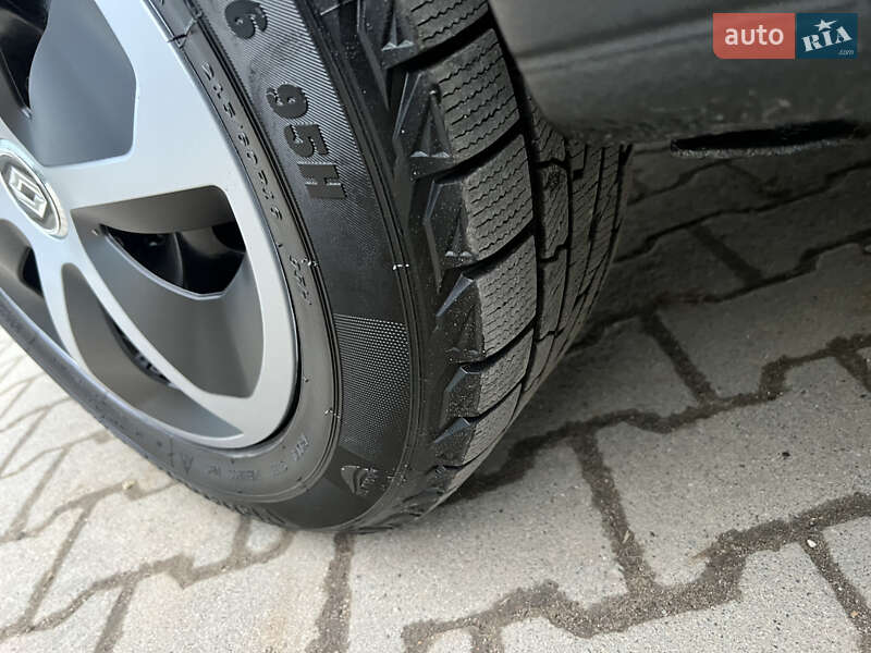 Універсал Renault Laguna 2001 в Чернівцях