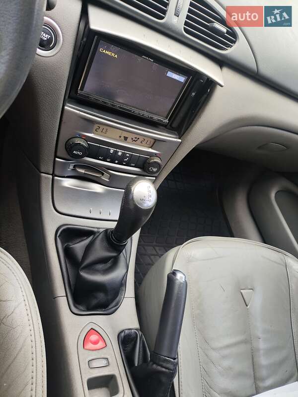 Лифтбек Renault Laguna 2003 в Одессе