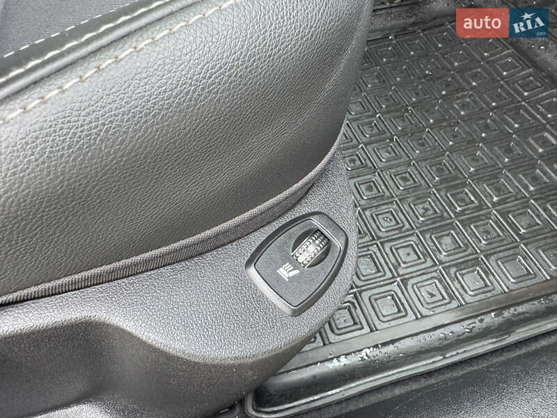 Універсал Renault Laguna 2011 в Києві
