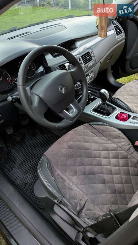 Універсал Renault Laguna 2011 в Острозі фото 8 Універсал Renault Laguna 2011 в Острозі