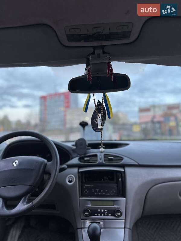 Ліфтбек Renault Laguna 2001 в Львові фото 19 Ліфтбек Renault Laguna 2001 в Львові
