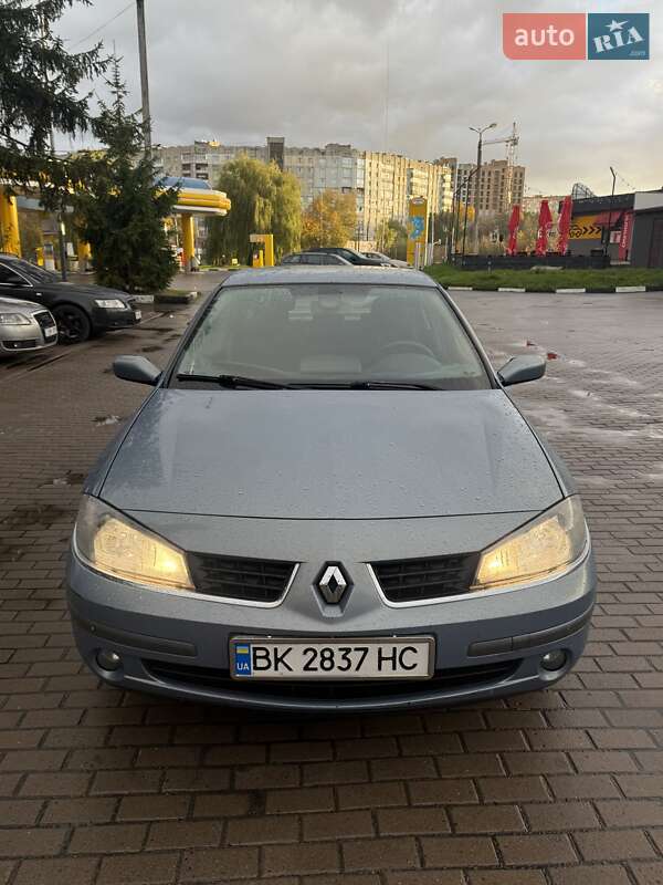 Лифтбек Renault Laguna 2006 в Ровно фото 13 Лифтбек Renault Laguna 2006 в Ровно