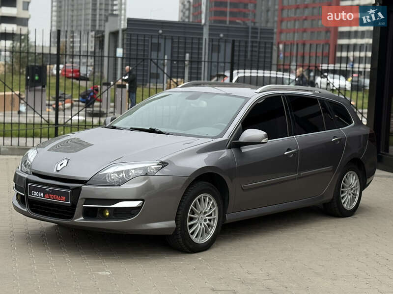 Универсал Renault Laguna 2011 в Киеве