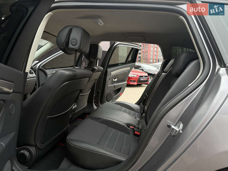 Универсал Renault Laguna 2011 в Киеве