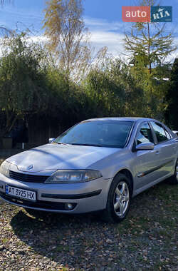 Ліфтбек Renault Laguna 2001 в  фото 13 Ліфтбек Renault Laguna 2001 в