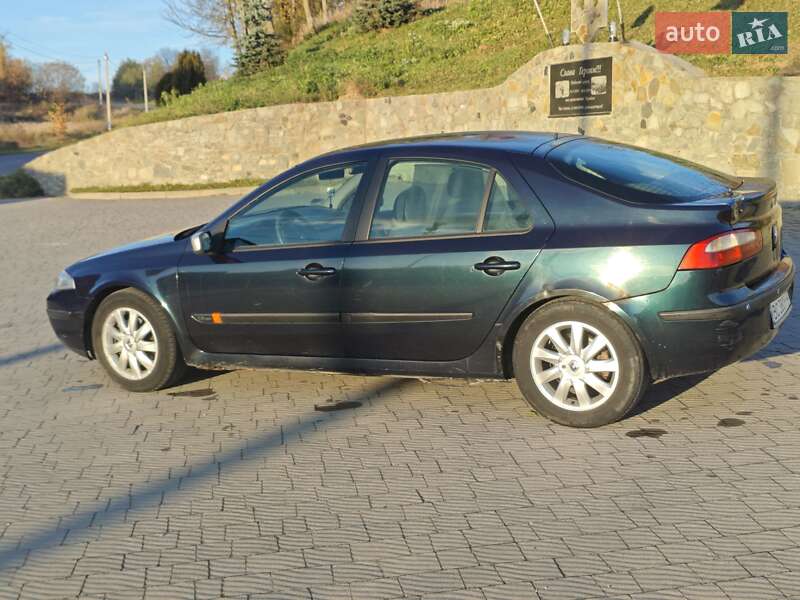 Ліфтбек Renault Laguna 2002 в Львові