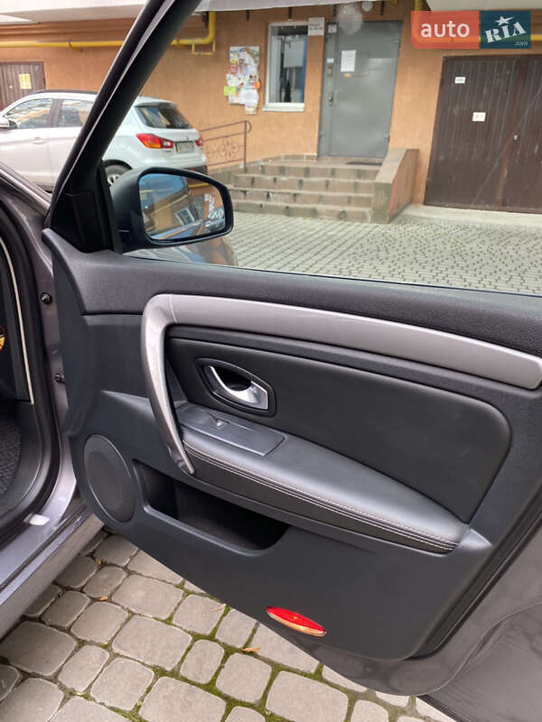 Ліфтбек Renault Laguna 2011 в Івано-Франківську фото 16 Ліфтбек Renault Laguna 2011 в Івано-Франківську