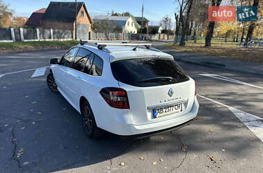 Універсал Renault Laguna 2011 в  фото 14 Універсал Renault Laguna 2011 в