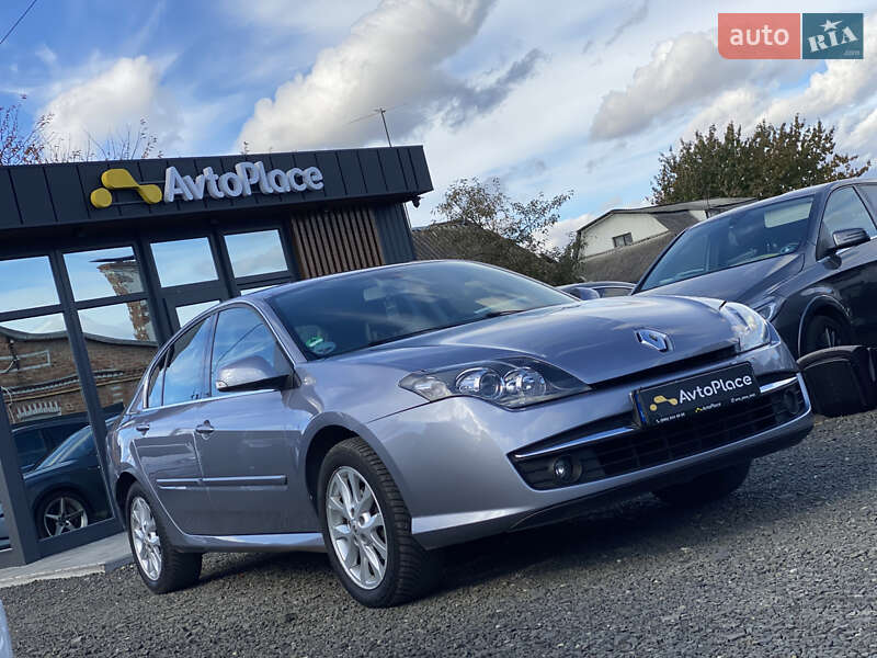 Ліфтбек Renault Laguna 2009 в Луцьку