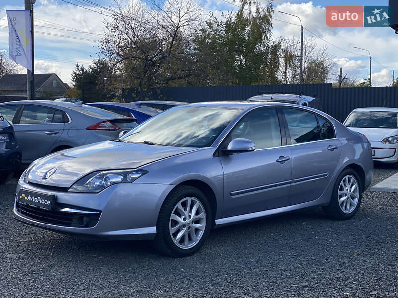 Ліфтбек Renault Laguna 2009 в Луцьку