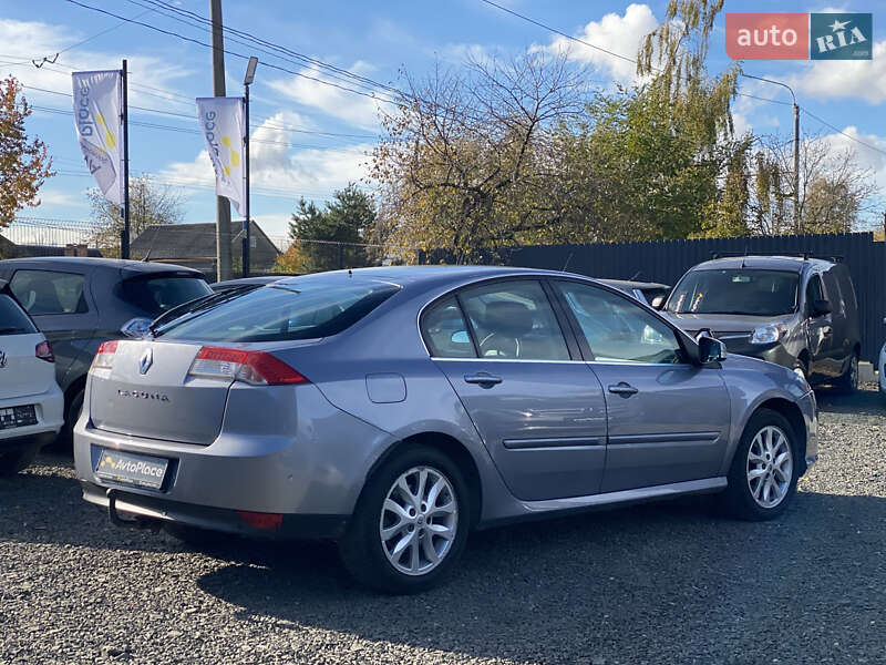 Ліфтбек Renault Laguna 2009 в Луцьку
