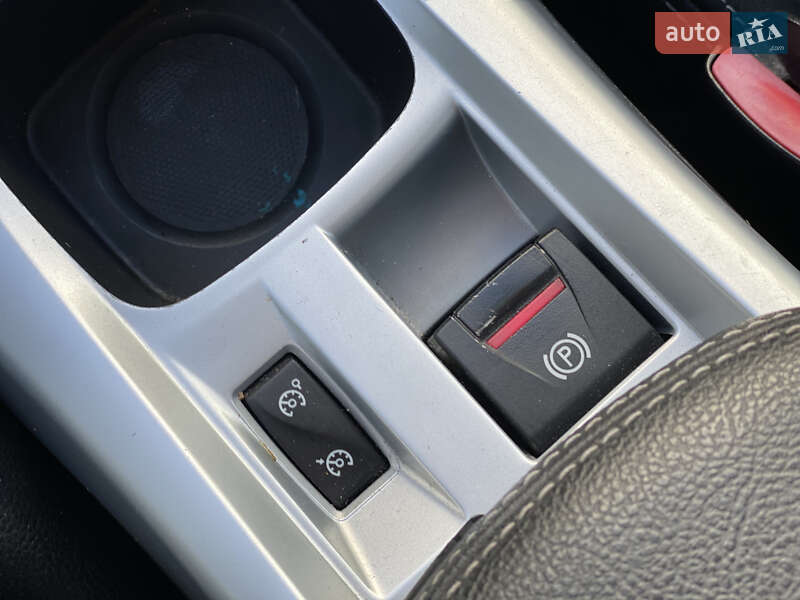 Ліфтбек Renault Laguna 2009 в Луцьку