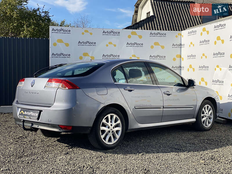 Ліфтбек Renault Laguna 2009 в Луцьку