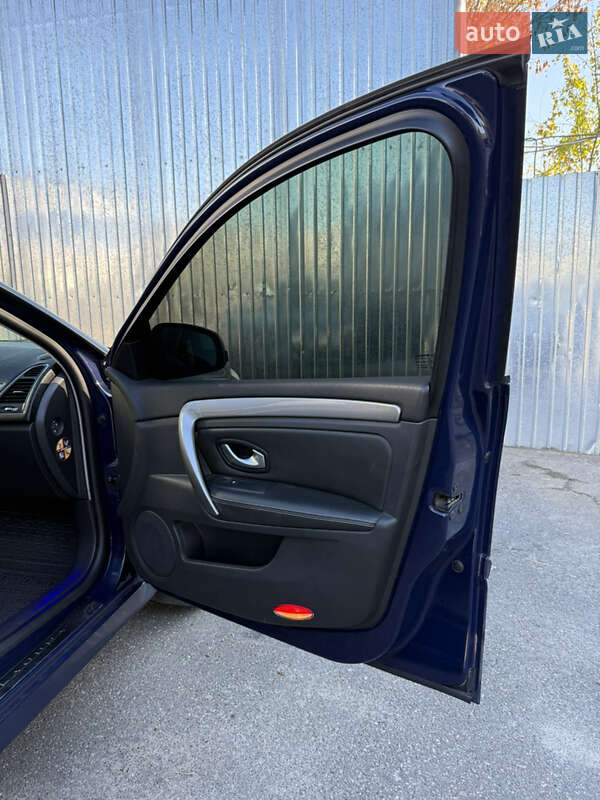 Универсал Renault Laguna 2008 в Киеве фото 21 Универсал Renault Laguna 2008 в Киеве