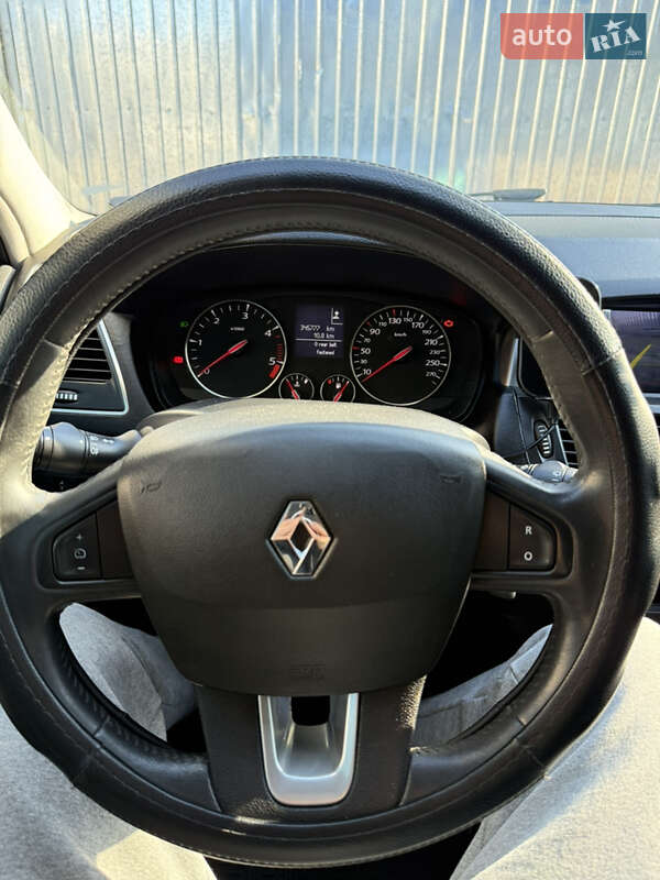 Универсал Renault Laguna 2008 в Киеве фото 52 Универсал Renault Laguna 2008 в Киеве