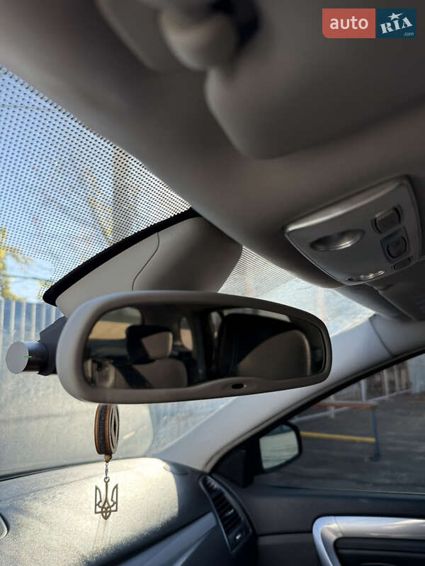 Универсал Renault Laguna 2008 в Киеве фото 55 Универсал Renault Laguna 2008 в Киеве