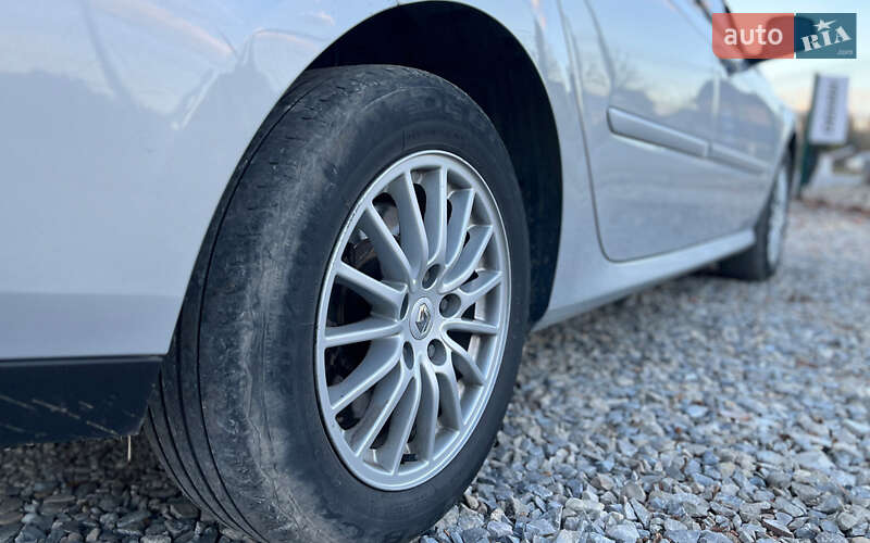 Лифтбек Renault Laguna 2012 в Коломые