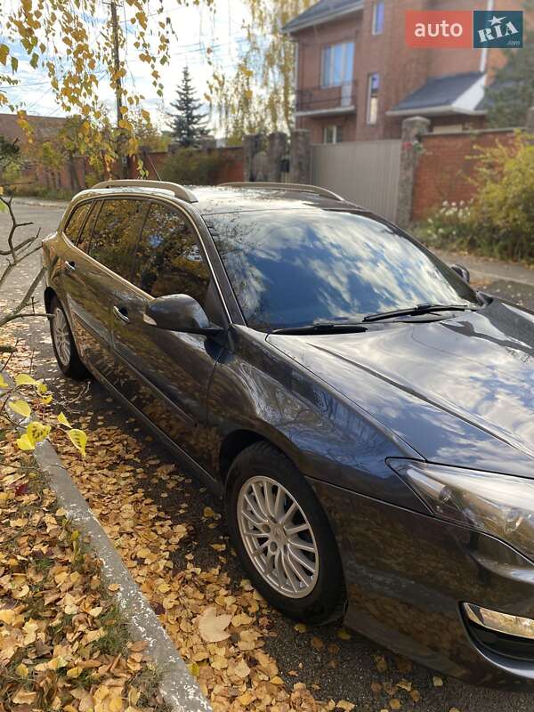 Универсал Renault Laguna 2011 в Киеве