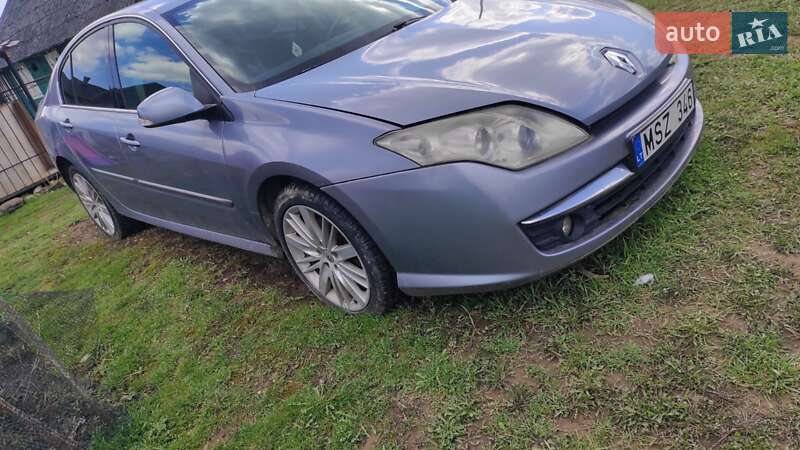 Лифтбек Renault Laguna 2008 в Калуше