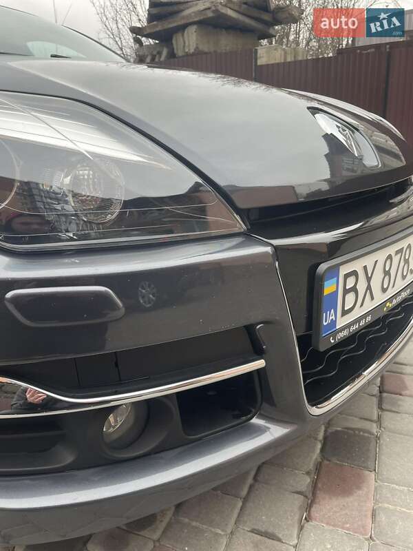 Універсал Renault Laguna 2012 в Кам'янець-Подільському