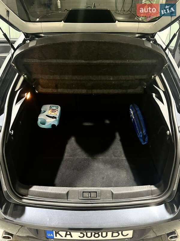 Ліфтбек Renault Laguna 2013 в Києві